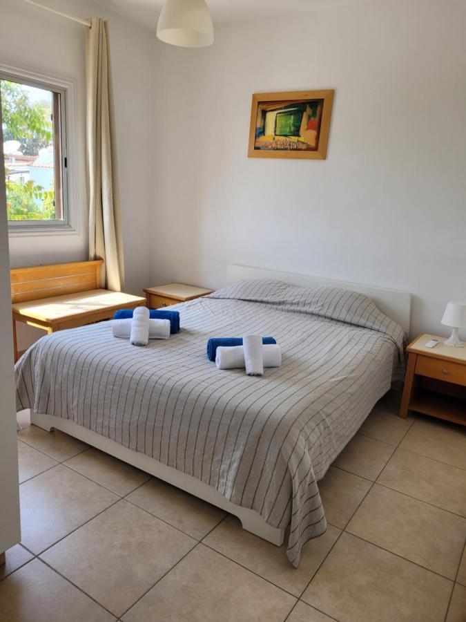 Ariadne Apartments Paphos Exterior photo